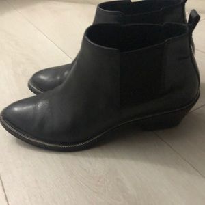 Princess polly ankle boots